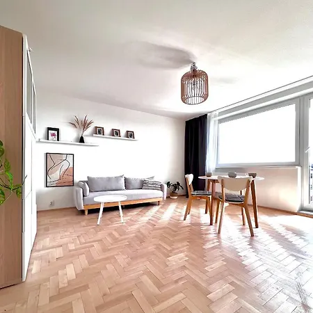 Przestronne Mieszkanie Blisko Centrum Gdanska Appartamento Danzica